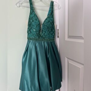 Aspeed Emerald Green Formal Dress